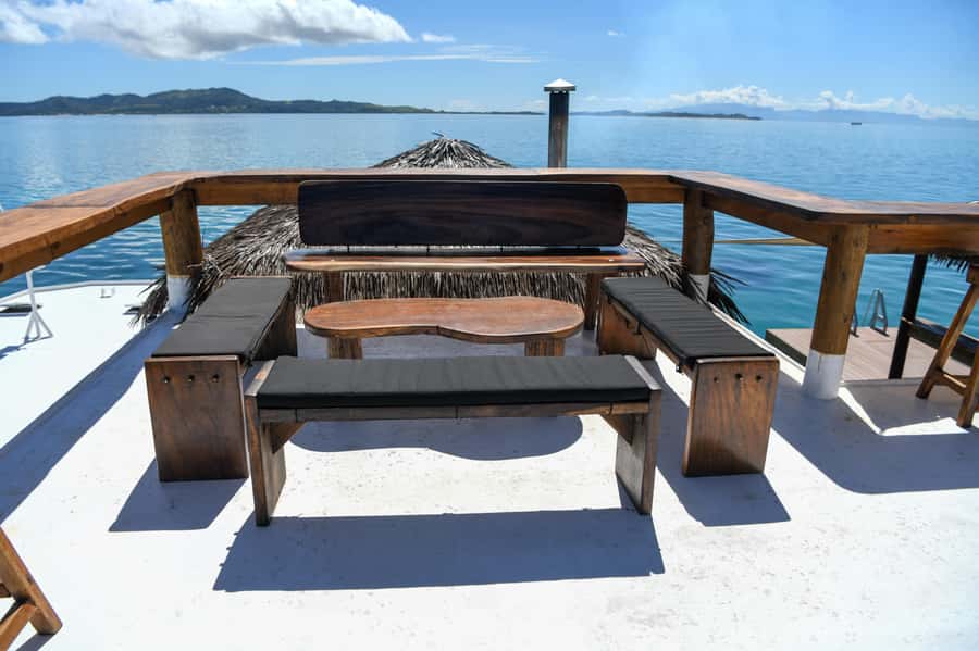 Fiji: Cloud 9 Floating Bar and Pizzeria Day Trip - Six hours on a floating platform