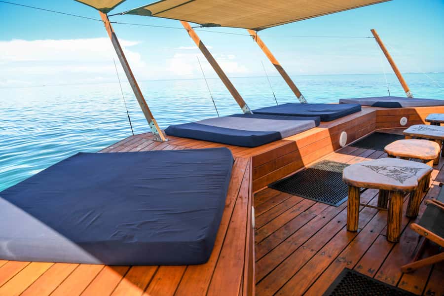 Fiji: Cloud 9 Floating Bar and Pizzeria Day Trip - Practical advice for a smoother day