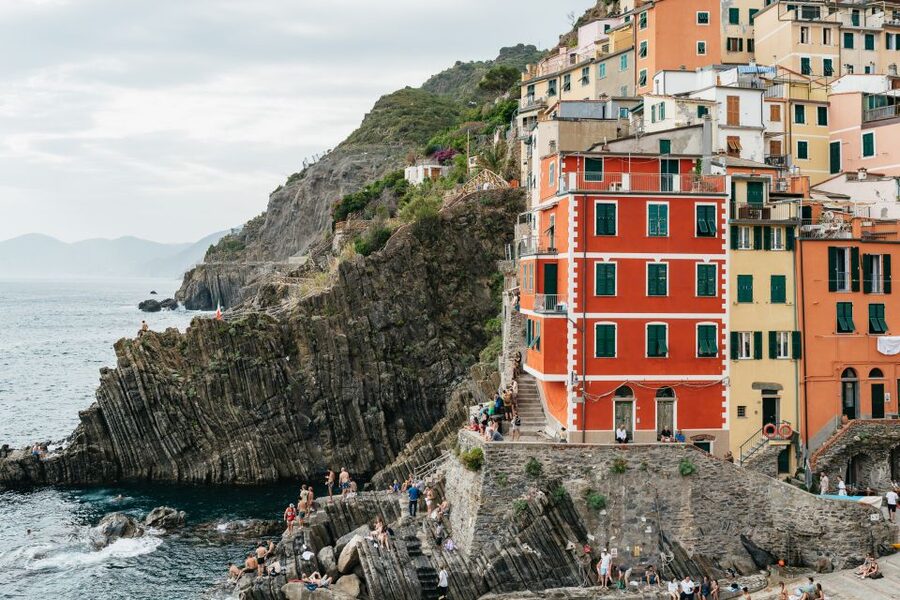 Florence: Cinque Terre Day Trip with Optional Hiking or Pisa - The Corniglia to Vernazza hike is the day’s physical test