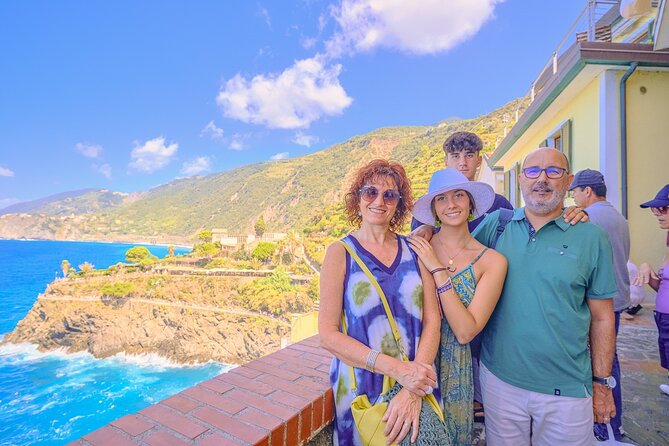 Florence: Cinque Terre Park Day Trip with Optional Street Food - Returning to Florence after a very full day