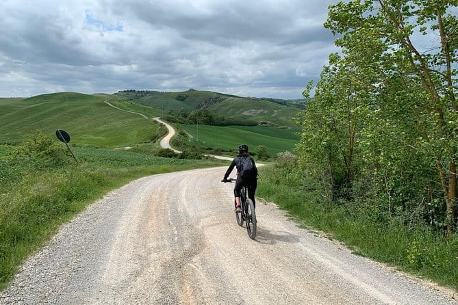 Florence: Day Trip with Free Time in San Gimignano and Siena - Siena: A Bigger City With More to See