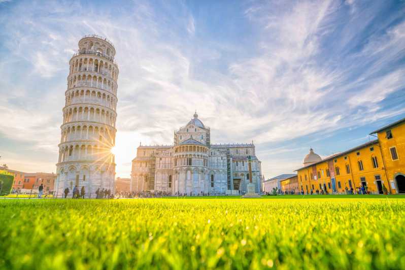 Florence: Pisa, Siena and San Gimignano Day Trip with Lunch - The coach ride from Florence