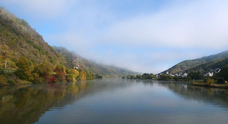 From Alken: Return Day Trip by Boat to Cochem - Who should choose this day trip
