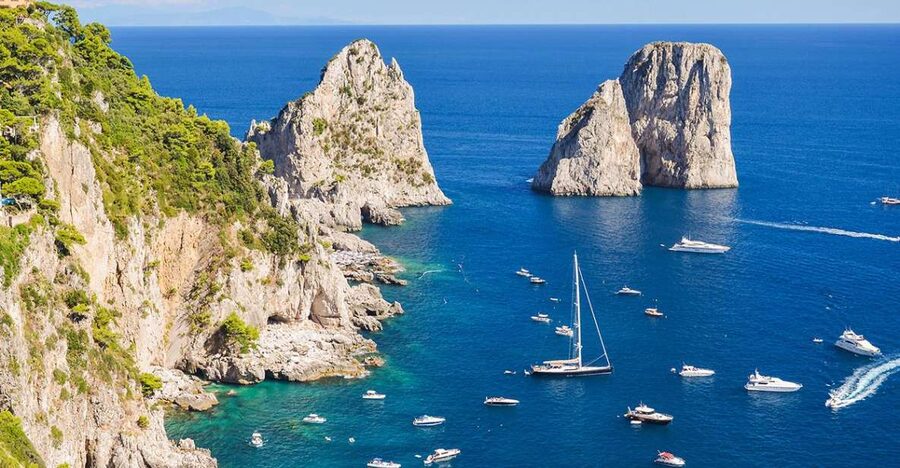 From Amalfi: Day Trip to Capri Private Boat Tour with Drinks - Why a private boat makes Capri easier
