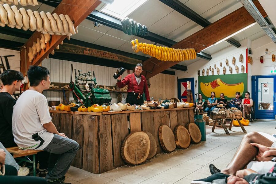 From Amsterdam: Zaanse Schans, Edam, & Marken Full-Day Trip - Optional Amsterdam canal cruise