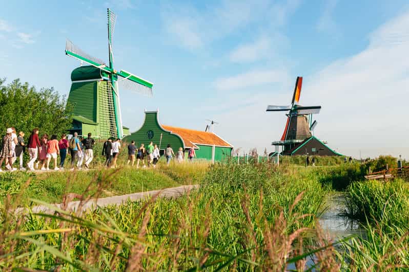 From Amsterdam: Zaanse Schans, Edam, & Marken Full-Day Trip - Edam: cheese town with a quieter rhythm