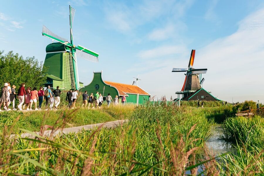 From Amsterdam: Zaanse Schans, Edam, & Marken Full-Day Trip - The cheese farm and clog workshop near Volendam