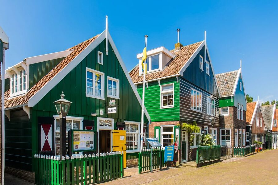 From Amsterdam: Zaanse Schans, Volendam & Marken Day Trip - The Marken Express across the Gouwzee