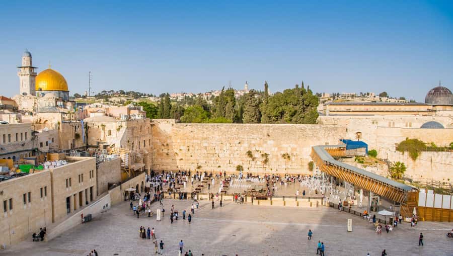 From Ashdod Port: Jerusalem and Bethlehem Day Trip - Lunch and market time inside the walls