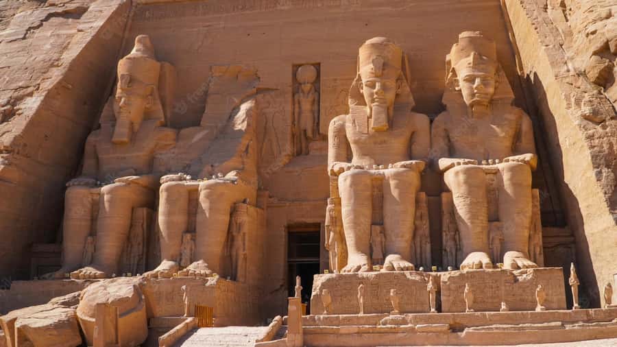From Aswan: Abu Simbel Temple Day Trip with Hotel Pickup - What the three-hour road trip is really like