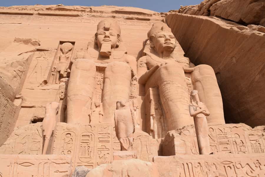 From Aswan: Abu Simbel Temple Day Trip with Hotel Pickup - Guided or self-guided: which option fits you?
