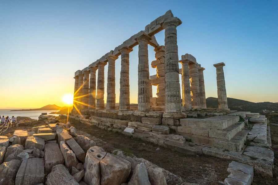 From Athens: Cape Sounion Day Trip at Sunset - The long, pretty way out of Athens