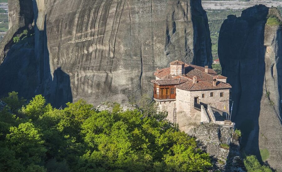 From Athens: Meteora Full-Day Trip with Guide on Luxury Bus - Visiting three of the six monasteries