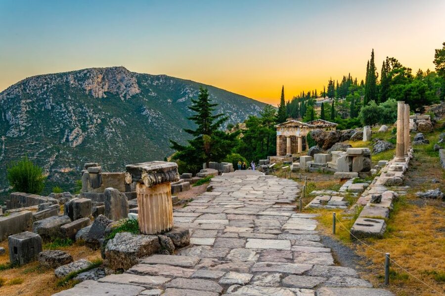From Athens: Temple of Apollo and Oracle Delphi Day Trip - Lunch in the village, or the arranged hotel meal