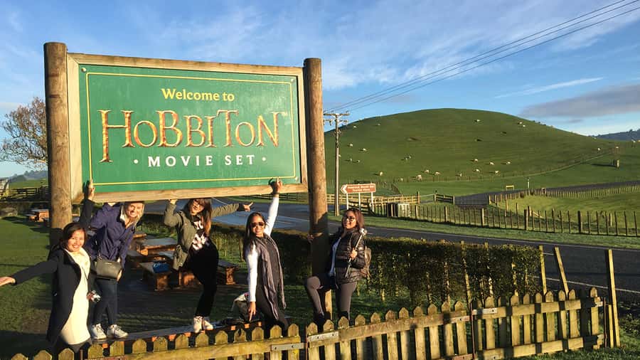 From Auckland: Hobbiton Movie Set Full-Day Trip - Timing, walking, and weather