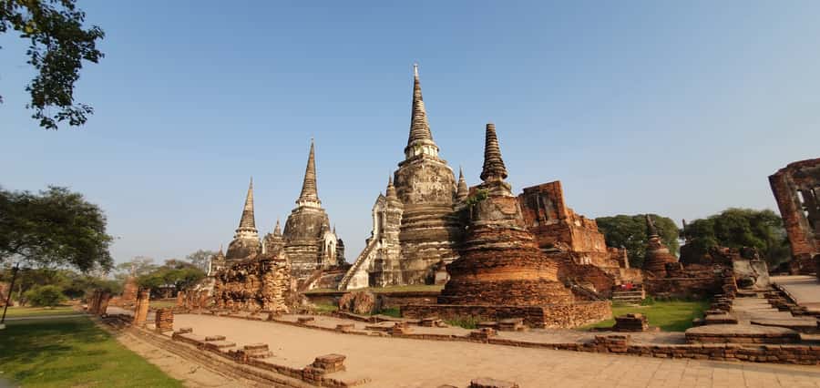 From Bangkok: Ayutthaya & Khao Yai National Park Day Trip - Wat Phra Si Sanphet and the royal chedis