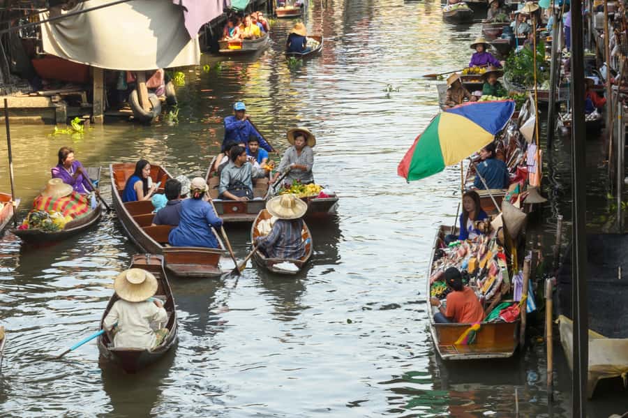 From Bangkok: Floating Market & Ayutthaya Private Day Trip - A long-tail boat toward Damnoensaduak