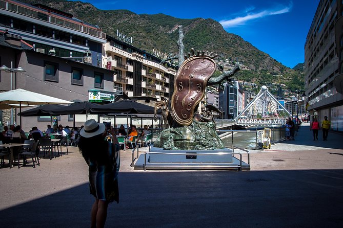 From Barcelona: The Original Andorra, France & Spain Day Trip - The return drive through changing scenery
