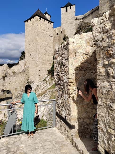 From Belgrade: 3 Danube Fortresses Guided Day Trip - What the guide adds to the experience