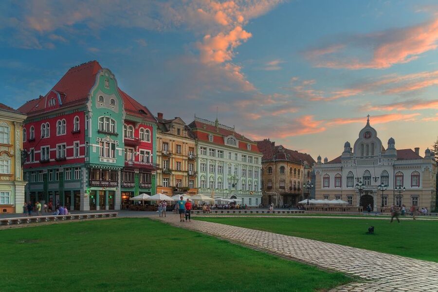 From Belgrade: Private Day Trip to Romania - Liberty Square and the city’s mix of cultures