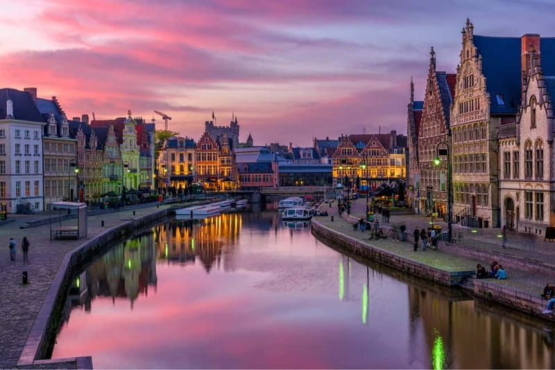 From Brussels: Day Trip to Ghent with Atomium - Gravensteen and the Patershol Quarter