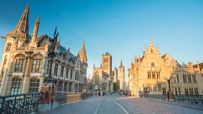 From Brussels: Day Trip to Ghent with Atomium in English - From Brussels Central Station to the Atomium