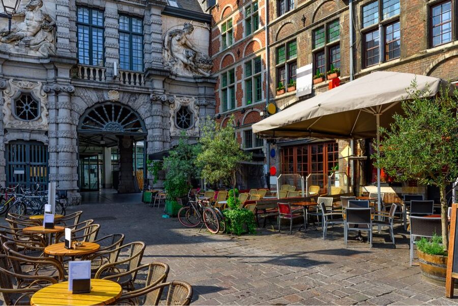 From Brussels: Day Trip to Ghent with Atomium in English - Weather, sound, and small practical issues