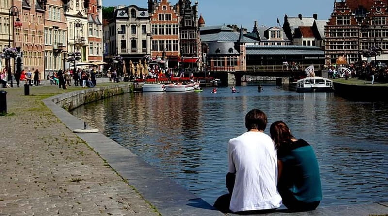 From Brussels: Day Trip to Ghent with Atomium - Ghent’s Medieval Core on a Spanish Guided Walk