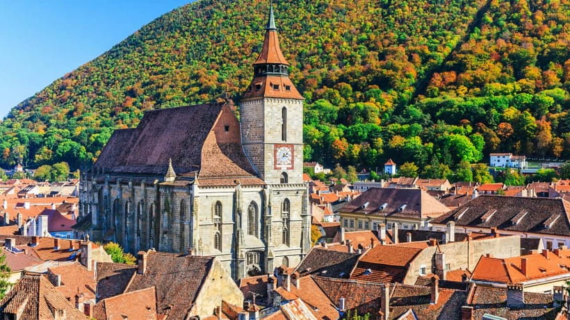 From Bucharest: Castles, Carpathians, and Brașov Day Trip - What the small-group format changes