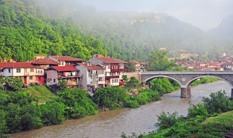 From Bucharest: Full-Day Trip to Bulgaria - The guide can shape the whole day