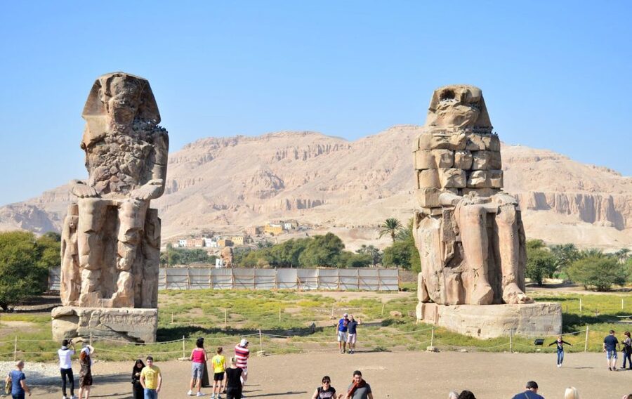From Cairo: Small-Group Day Trip to Luxor by Plane - The Colossi of Memnon and a quick west-bank stop