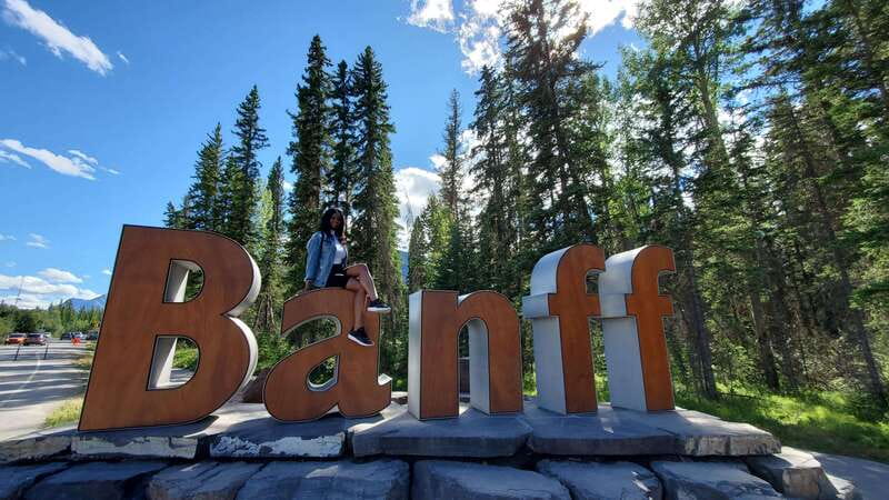 From Calgary/Canmore: Banff National Park Premium Day Trip - Comfort, food, weather, and what to bring