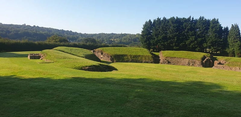 From Cardiff: Wye Valley and Brecon Beacons Full-Day Trip - Meeting point, group size, and what to bring