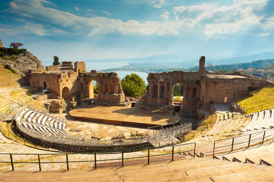 From Catania: Day Trip to Mount Etna and Taormina - Guides make the difference
