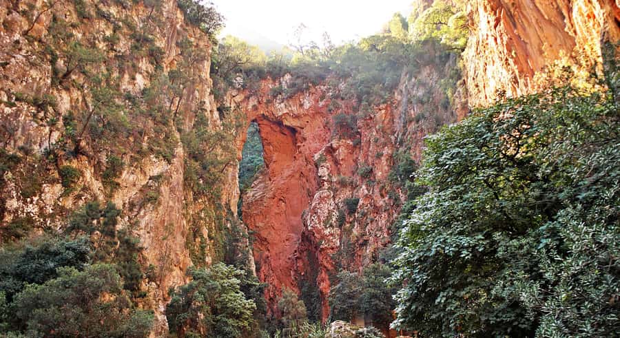 From Chefchaouen: Full-Day Trip to Akchour Waterfalls - The longer walk to Grand Cascade d’Akchour