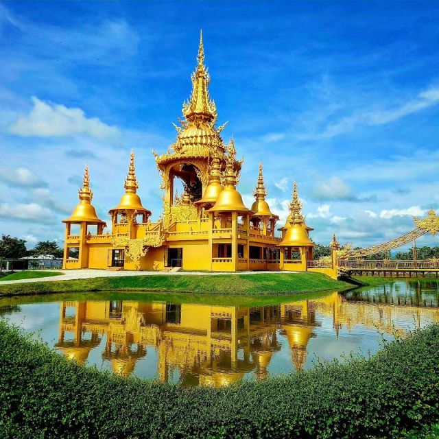 From Chiang Mai: Chiang Rai's Temples Exploration Day Trip - Who should book this trip
