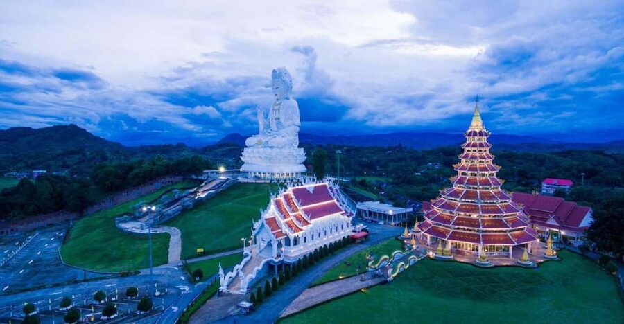 From Chiang Mai: Chiang Rai's Temples Exploration Day Trip - A quiet pause at the natural hot spring