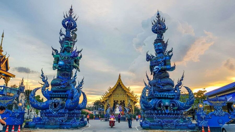 From Chiang Mai: Chiang Rai's Temples Exploration Day Trip - Wat Rong Khun, the White Temple