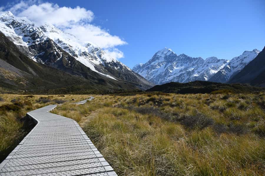 From Christchurch: Queenstown via Tekapo & Mt Cook Day Trip - Why this Christchurch to Queenstown route works