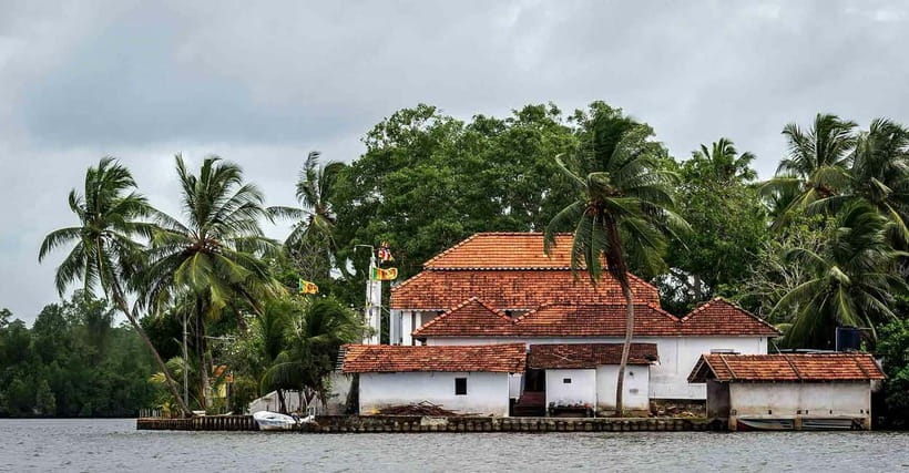 From Colombo to Galle Fort and Unawatuna Beach Day Trip - Galle Dutch Fort, the day’s essential visit