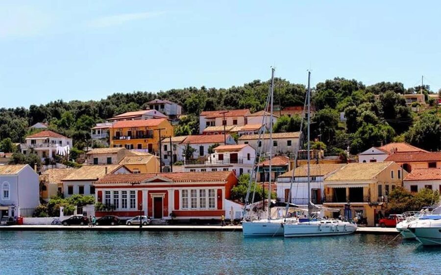 From Corfu: Paxos, Antipaxos & Blue Caves Day Trip by Boat - Antipaxos: clear water without going ashore