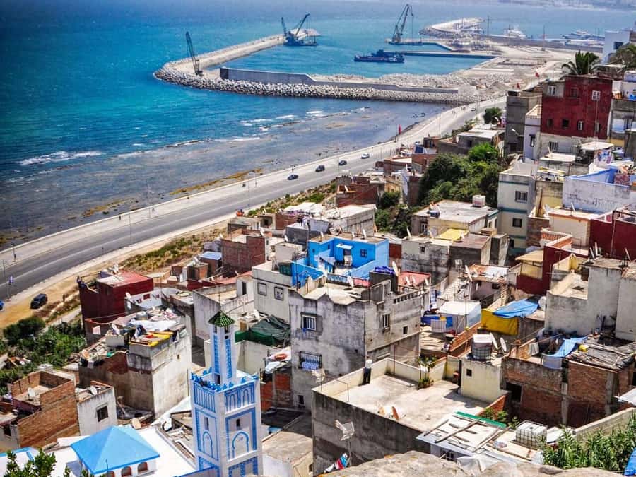 From Costa del Sol: Discover Tangier on a Guided Day Trip - Moroccan lunch in a typical restaurant