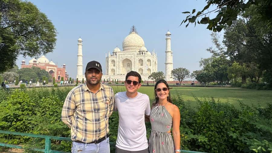 From Delhi: Private Taj Mahal, Baby Taj & Agra Fort Day Trip - Agra Fort, where imperial power feels solid