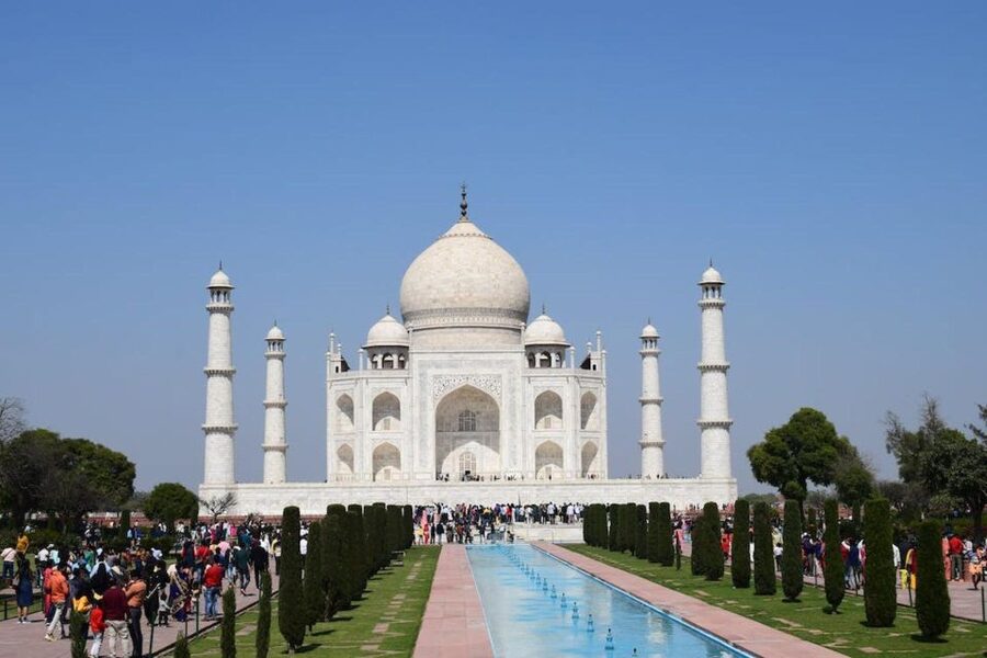 From Delhi: Taj Mahal & Agra Day Tour with Fatehpur Sikri - Key points at a glance