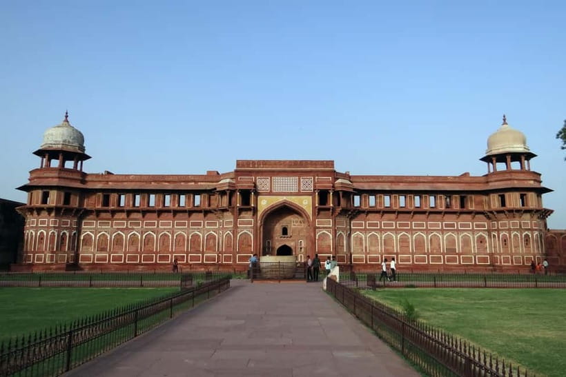 From Delhi: Taj Mahal & Agra Tour with Lunch at Marriott - The Baby Taj for delicate marble work