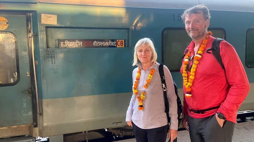From Delhi: Taj Mahal Day Trip by Fast Train with Transfers - Who should book this Agra day trip?