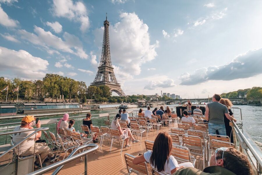 From Disneyland Paris: Paris Day Trip and Sightseeing Cruise - Why the Seine cruise is the right way to start