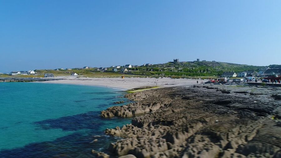 From Doolin: Day Trip to Inisheer with Bike or Bus Tour - Free time for a pint, beach, or playground