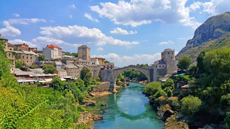 From Dubrovnik: Mostar and Kravice Waterfalls Day Trip - Kravice Waterfalls: spectacular, but do not linger
