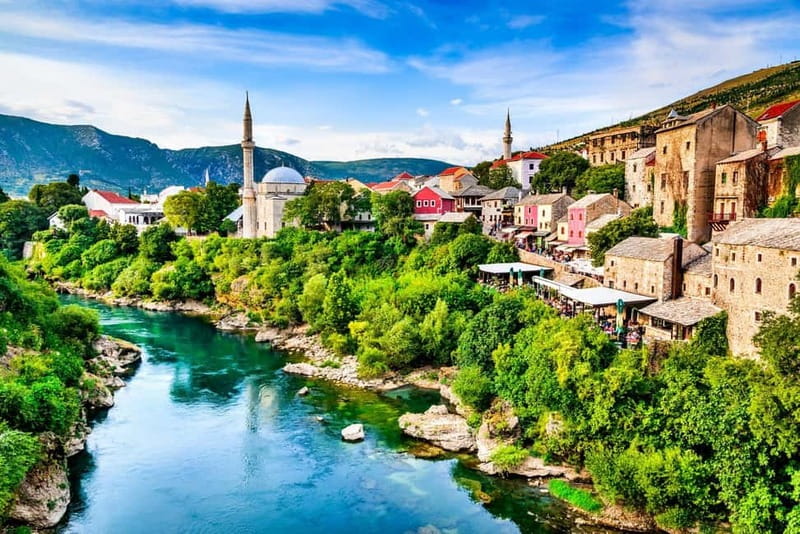 From Dubrovnik: Mostar and Kravice Waterfalls Day Trip - What the onboard guide adds to the journey